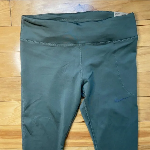 Nike Dri-Fit Running 7/8 Tights Mid Rise Tight Fit Sz Med Green Leggings NWT - Picture 6 of 9
